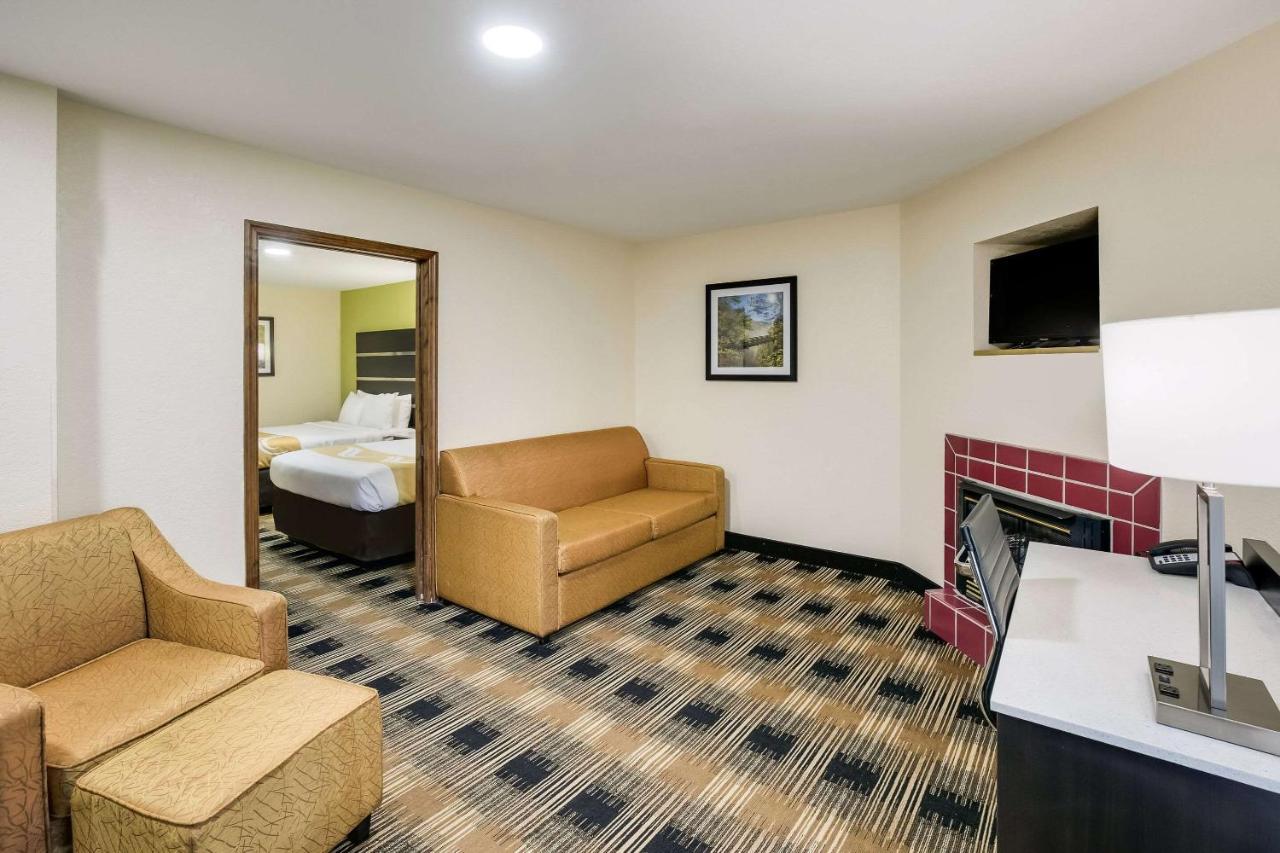Quality Inn & Suites Mt Chalet Клейтон Экстерьер фото