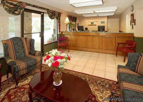 Quality Inn & Suites Mt Chalet Клейтон Экстерьер фото