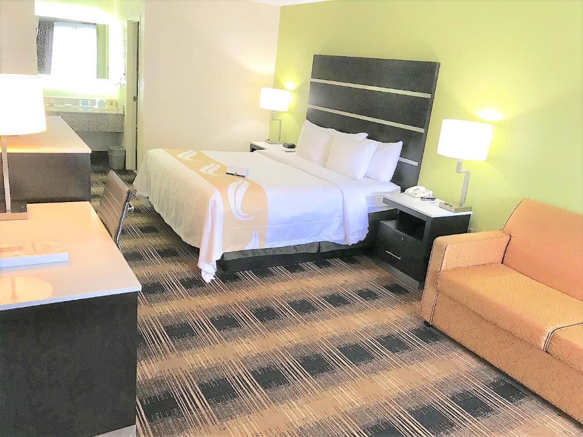 Quality Inn & Suites Mt Chalet Клейтон Экстерьер фото